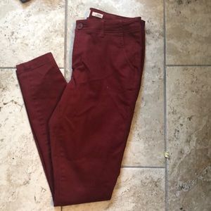 A dark red pant never worn